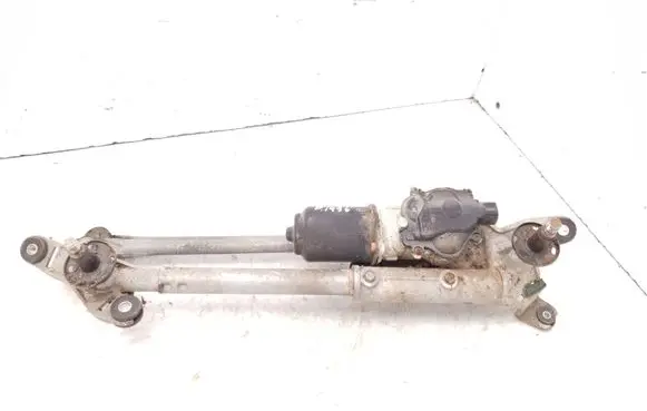 Honda FR-V Front wiper linkage and motor