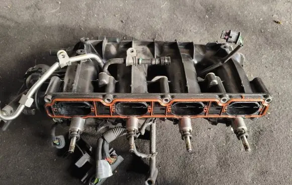Audi A4 S4 B8 8K Intake manifold 06h133185bh