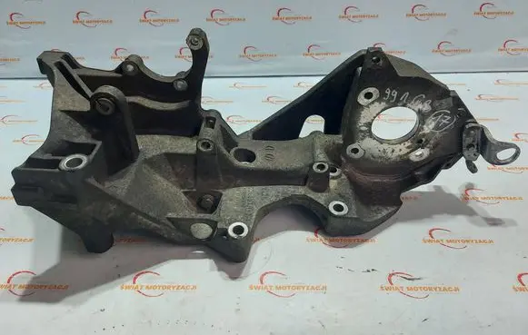 Volkswagen Crafter Generator/alternator bracket 03L903143L