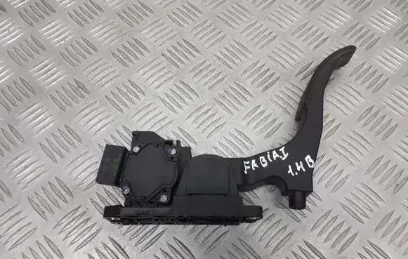 Skoda Fabia Mk1 (6Y) Accelerator pedal position sensor 6Q1721503E