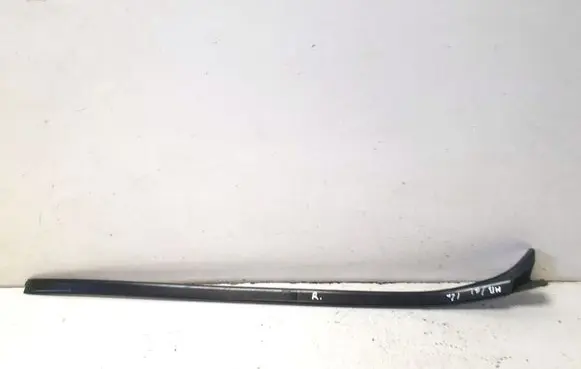 Mercedes-Benz GL X166 Windshield trim A1666901280