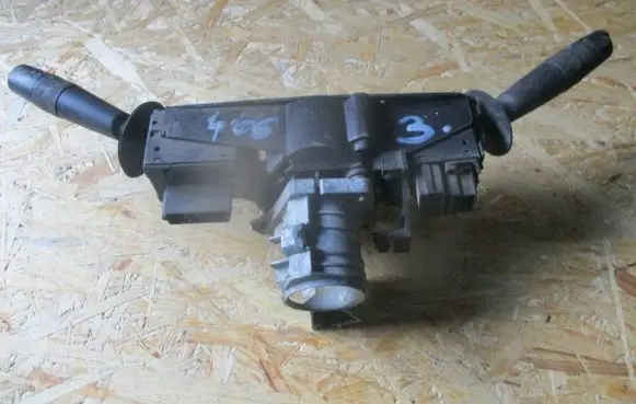 Peugeot 607 Gearbox transfer box case 61557024