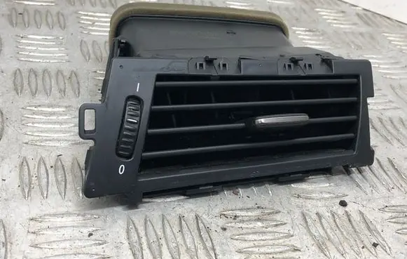 BMW 5 E60 E61 Dashboard side air vent grill/cover trim 64226910732 5113001 14121810