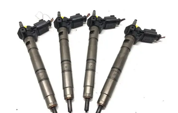 Fuel injectors set