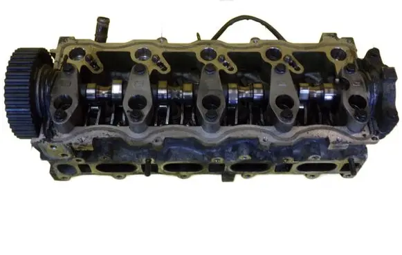 Hyundai Tucson JM Engine head 2211127900 D4EA