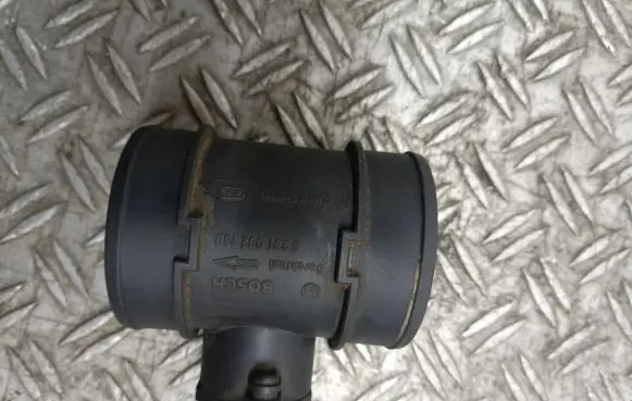 Opel Zafira A Mass air flow meter