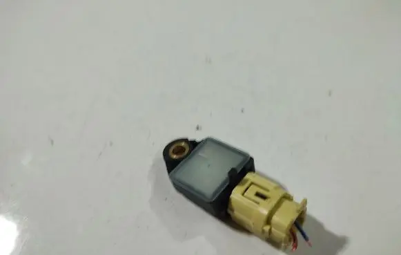 KIA Ceed Airbag deployment crash/impact sensor 959202H000