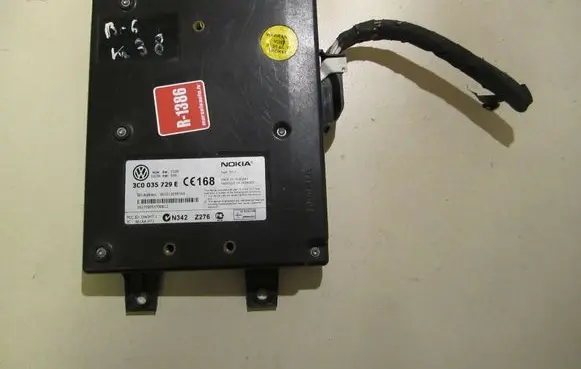Volkswagen PASSAT B6 Phone control unit/module 