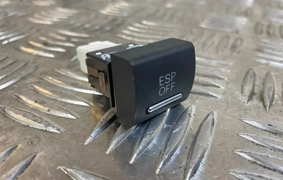 Audi A3 S3 8P ESP (stability program) switch 8P0927134C 9751262
