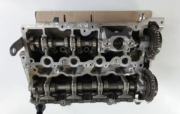 Mini Cooper Countryman F60 Engine head 863651706
