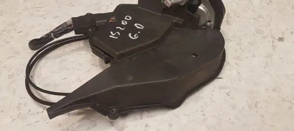 Lexus IS 200-300 Rear door lock