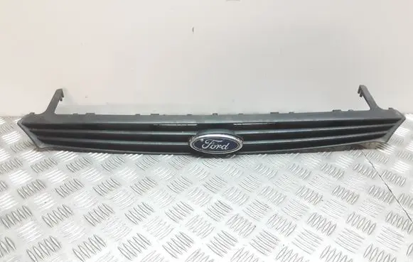 Ford Focus Front bumper upper radiator grill 98AB8200A