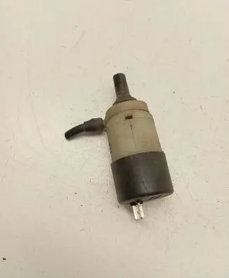 Volkswagen Transporter - Caravelle T4 Windscreen/windshield washer pump