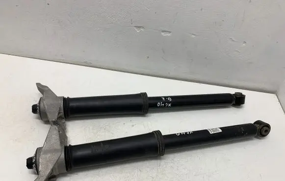 Volvo XC40 Rear shock absorber/damper 32221533 8888820899