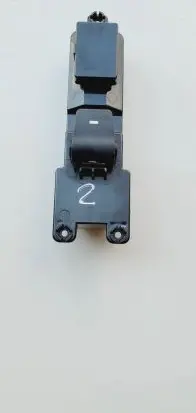 Hyundai Tucson TL Electric window control switch 93580D3131 S5F7702