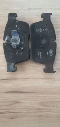 Jaguar I-Pace Brake pads (front) J9D32K021