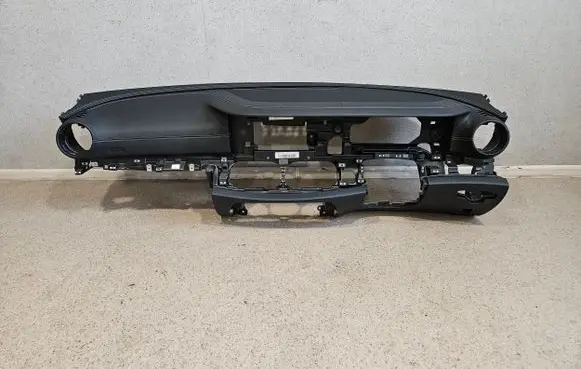 Mercedes-Benz E W213 Dashboard A2136809904