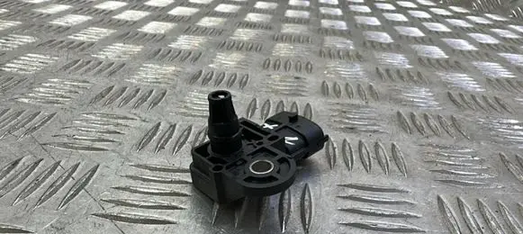 Jeep Cherokee Air pressure sensor 0281006028