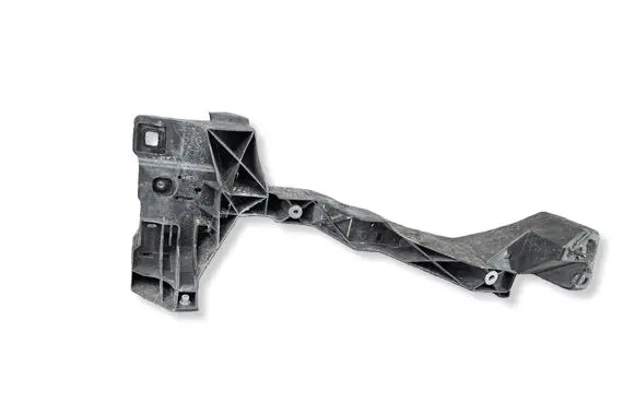 Audi Q7 4M Headlight/headlamp mounting bracket 4M0805607