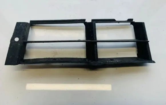 BMW 5 E39 Front bumper lower grill 511182356739