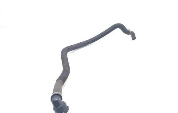 Land Rover Discovery Sport Engine coolant pipe/hose