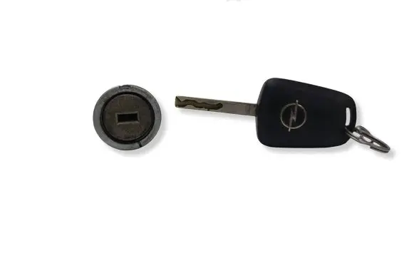 Opel Meriva A Ignition lock 13168306