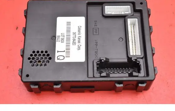 Suzuki Grand Vitara I Engine control unit/module ECU 3677064JE0