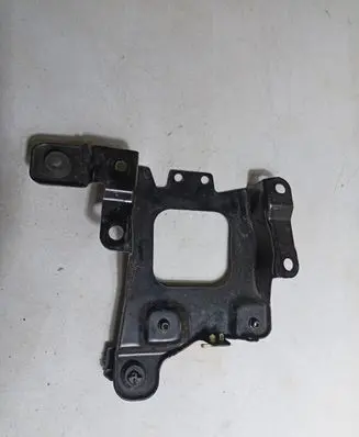 Ford Escape III Battery tray 