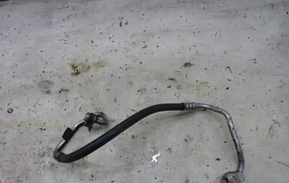 Ford Kuga II Air conditioning (A/C) pipe/hose