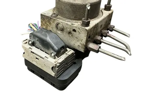 Toyota Auris 150 ABS Pump 13511023010 4451012390 8954112200