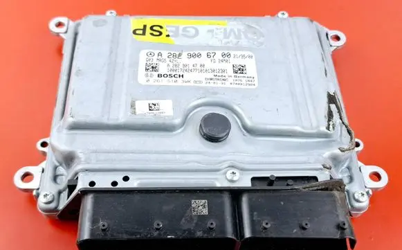 Mercedes-Benz A W177 Engine control unit/module A2829006700