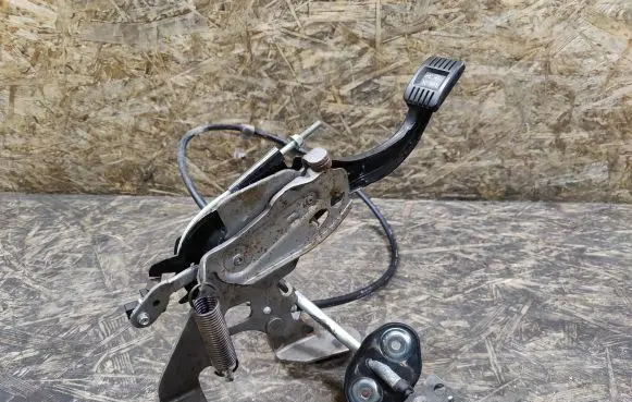 Mazda CX-9 Handbrake/parking brake lever assembly