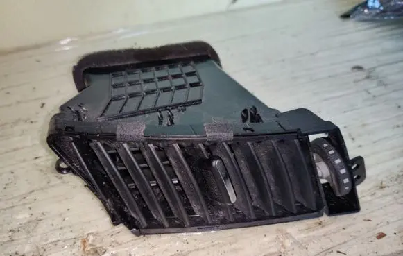 Chevrolet Orlando Other dashboard part 96876284