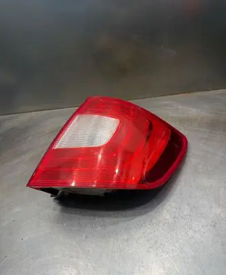 Skoda Superb B6 (3T) Rear/tail lights 3T9945096 214802