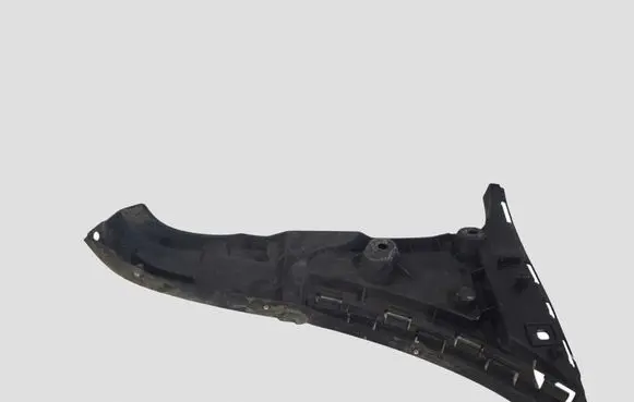 Volvo XC90 Front bumper mounting bracket 30698129