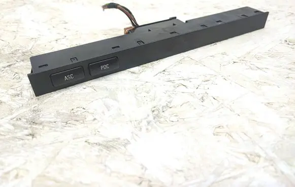 Traction control (ASR) switch