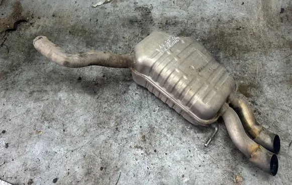 Audi A4 S4 B7 8E 8H Rear muffler/silencer tail pipe 