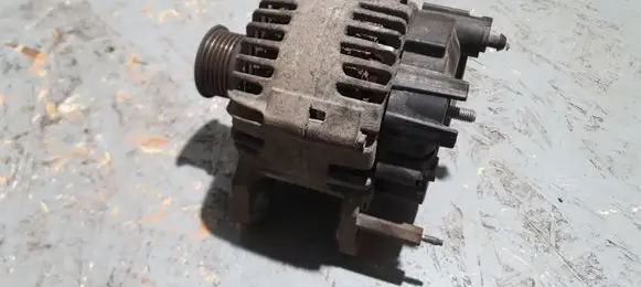 Volkswagen Polo V 6R Generator/alternator 036903024H