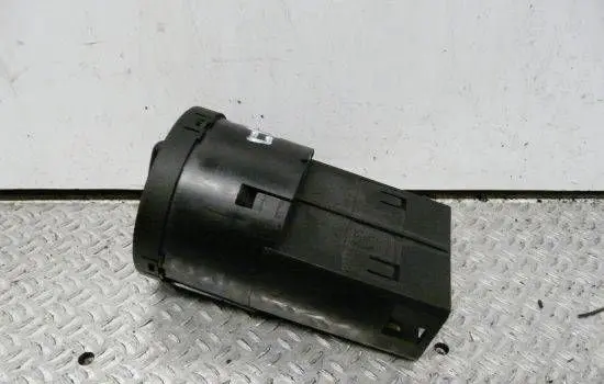 Skoda Fabia Mk2 (5J) Light switch 3B0941531B