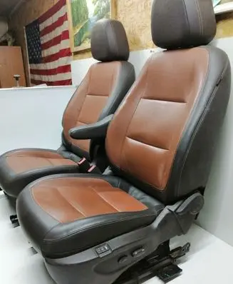 Seat set