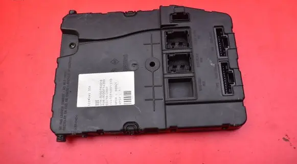 Renault Megane II Engine control unit/module ECU 8200780018