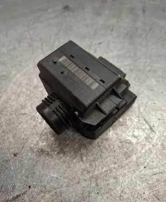Mercedes-Benz E W211 Ignition lock 2115451008 33002207 3003473150206182