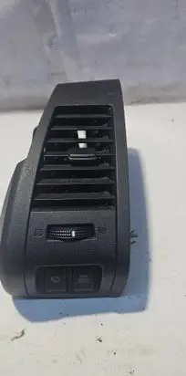 Nissan Murano Z50 Dashboard side air vent grill/cover trim P19680A63100 P19680A63110