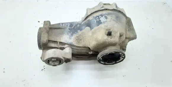 Volkswagen PASSAT B5.5 Rear differential 01R525053