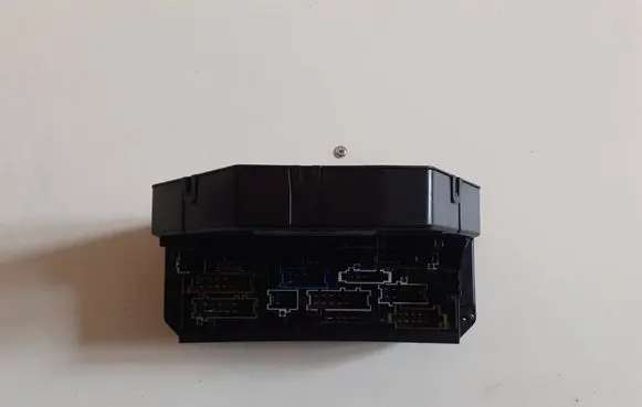 Mercedes-Benz E W212 SAM control unit A2129002627