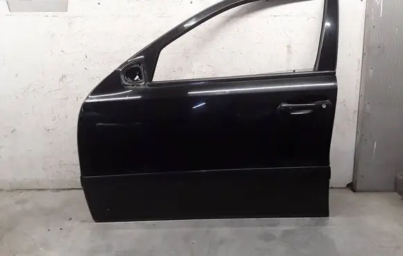 Mercedes-Benz E W211 Front door 