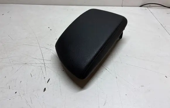 BMW 2 F22 F23 Armrest