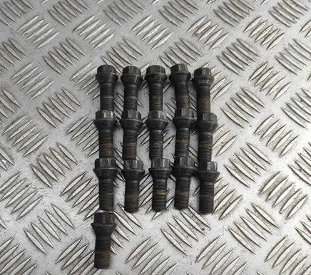 BMW M8 F91 F92 G14 G15 Nuts/bolts 6890324