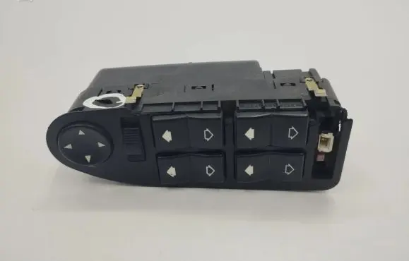 BMW 5 E39 Electric window control switch 8380645 03725071
