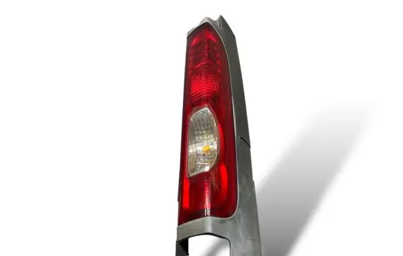 Opel Vivaro Rear/tail lights 265A60118R 93857722